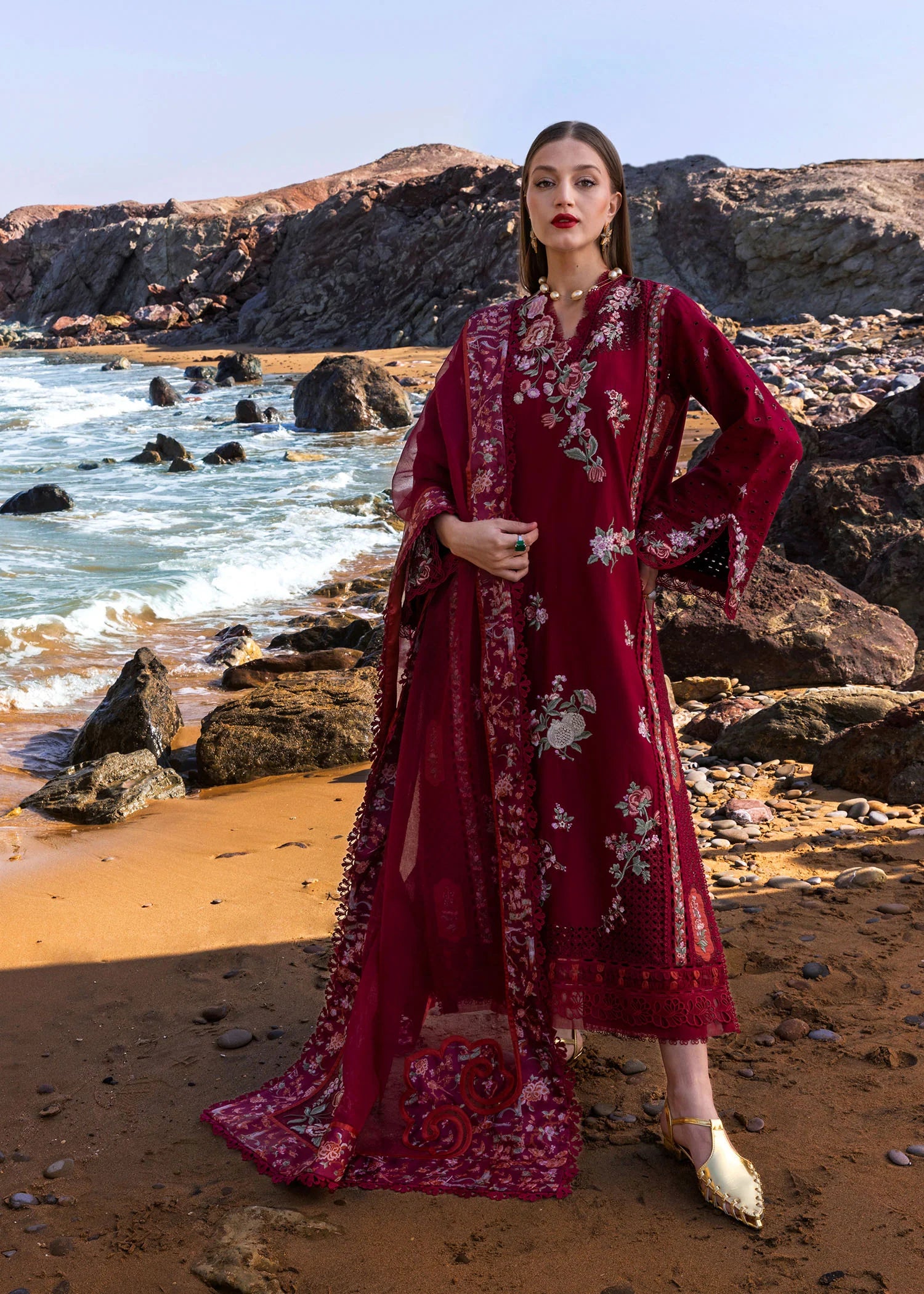 Parsi Threads - D5 B - CRIMSON