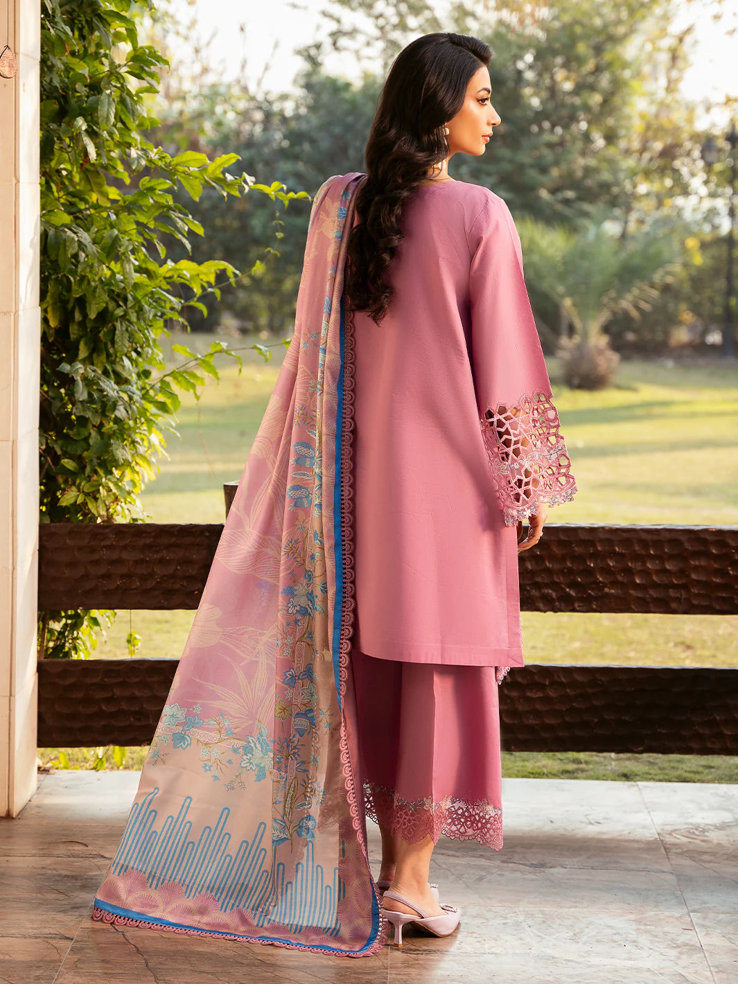 315 - B | 3 PC Lawn - Binilyas