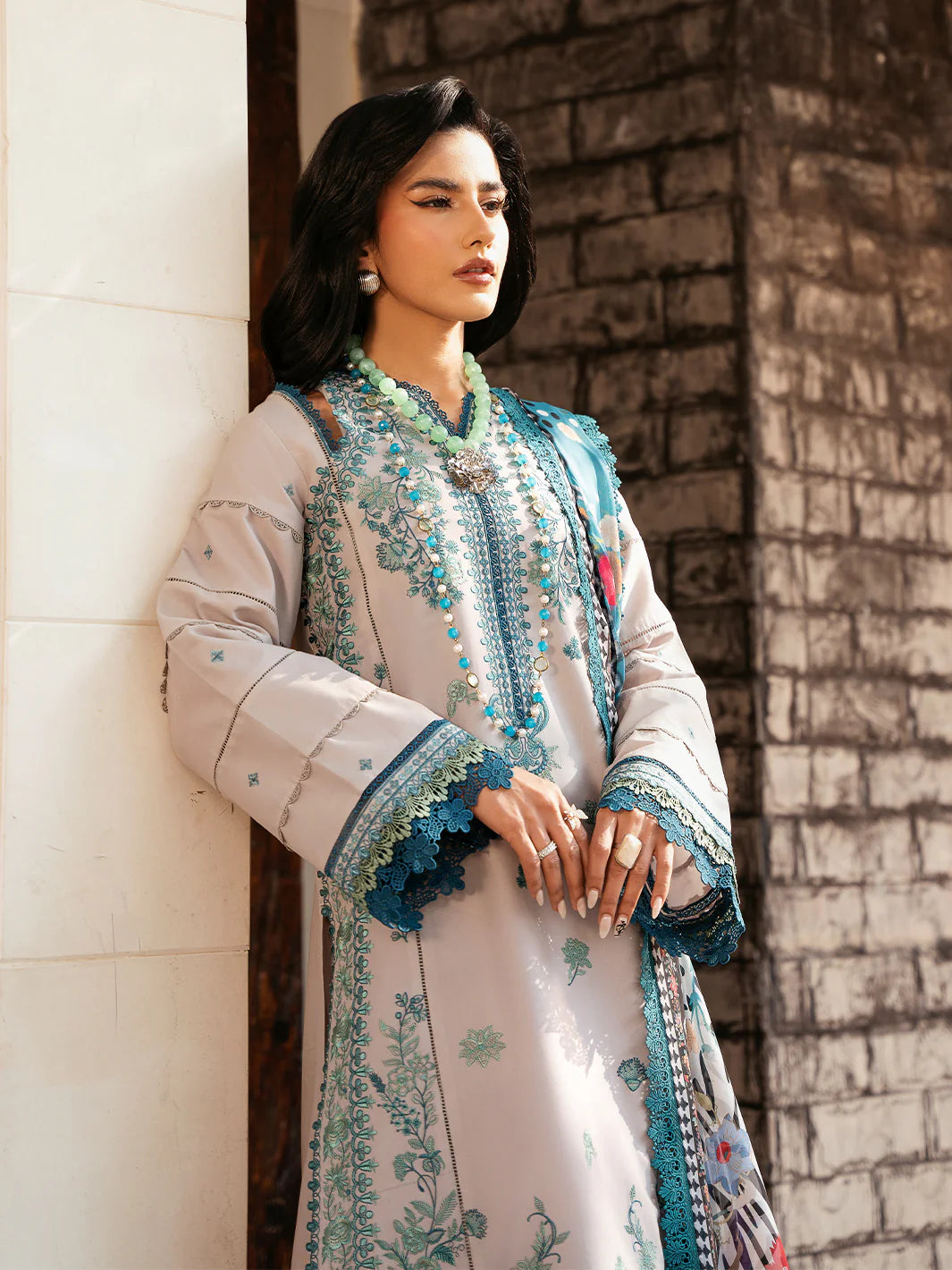 317 - B | 3 PC Lawn - Binilyas