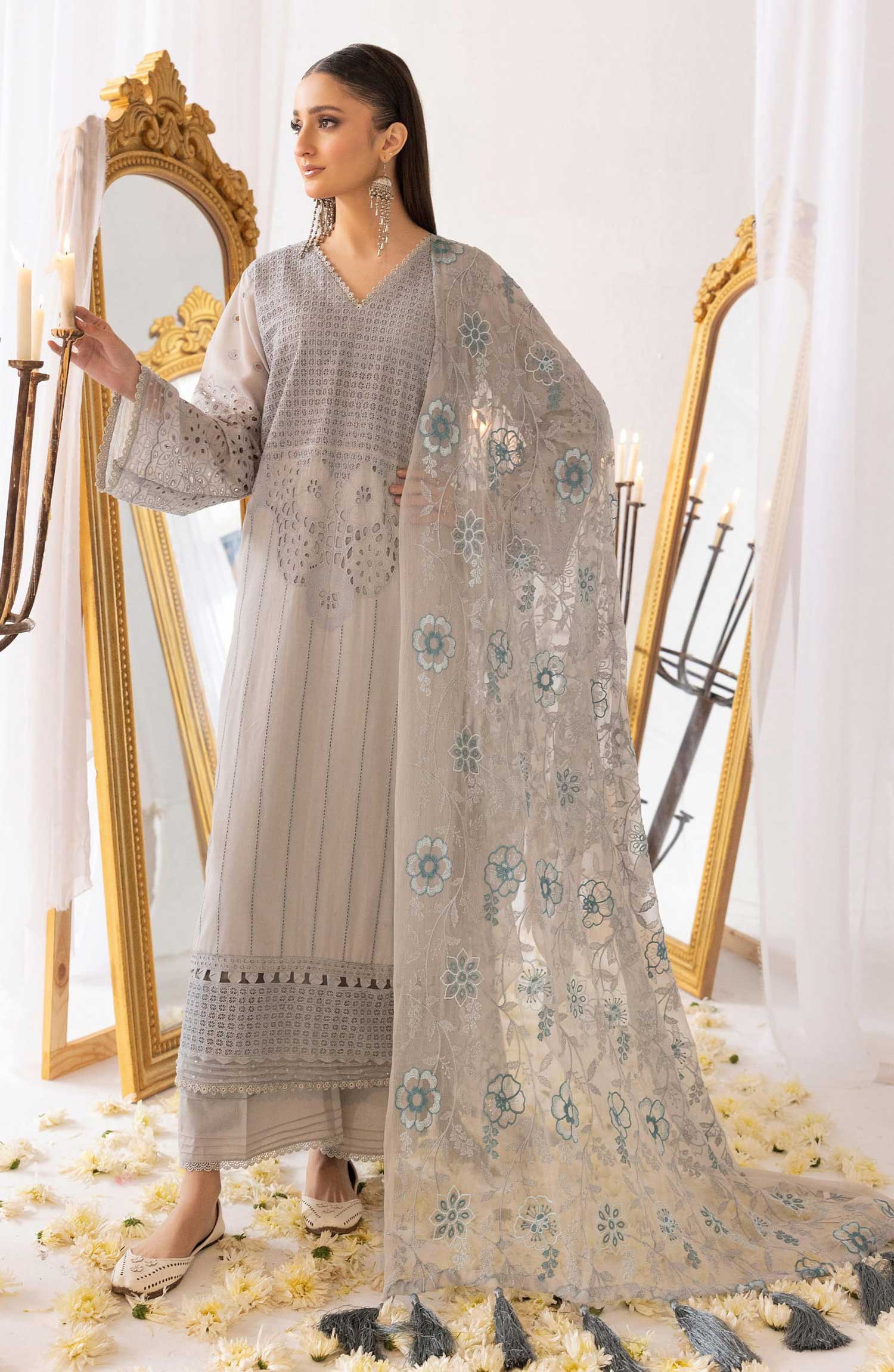 Mahees Saliqa Chikankari Lawn Embroidered Collection By Riaz Arts D-02