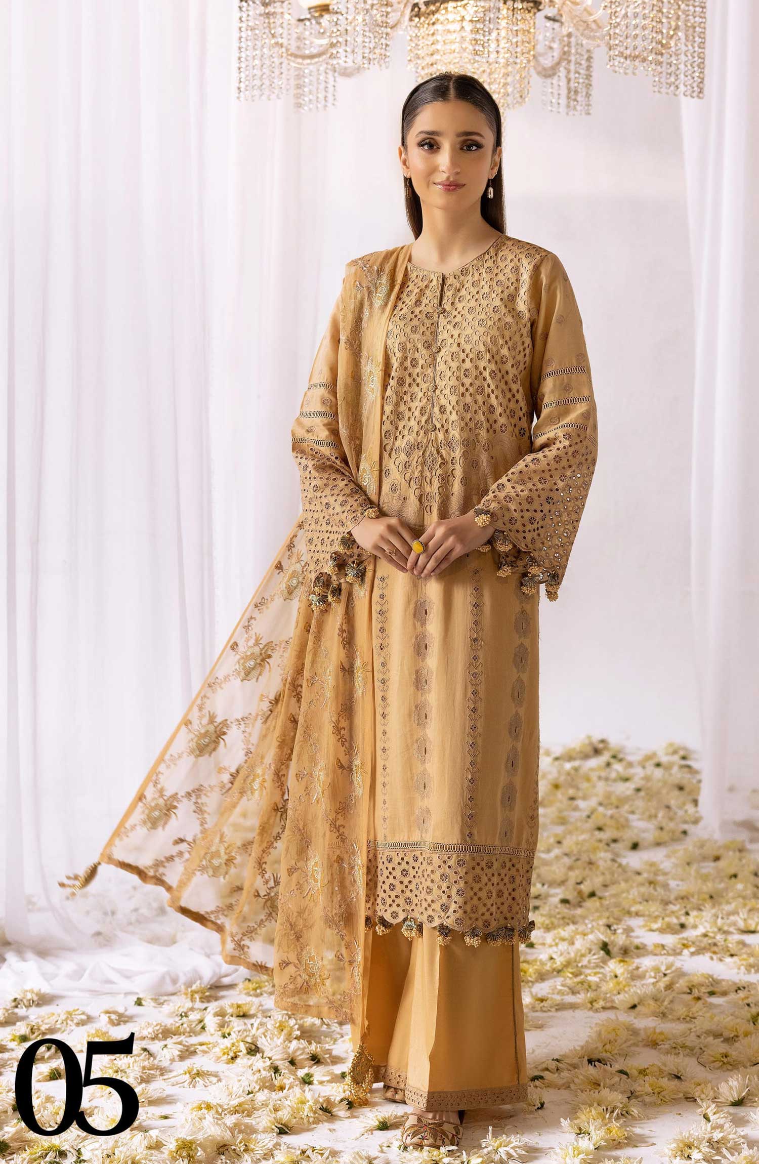 Mahees Saliqa Chikankari Lawn Embroidered Collection By Riaz Arts D-05